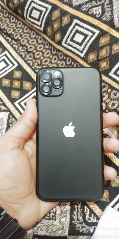 iphone xr 64 gb non  pta Whatsapp 03147897034