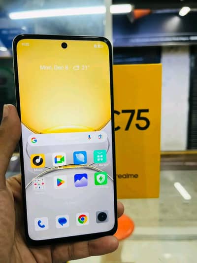 realme c75 8GB Ram 256gb my WhatsApp number 03193220605
