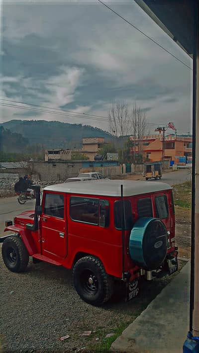 this car for rich people and they use in family car