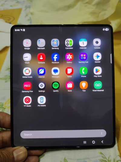 Samsung Z Fold 4 Full Sim Time