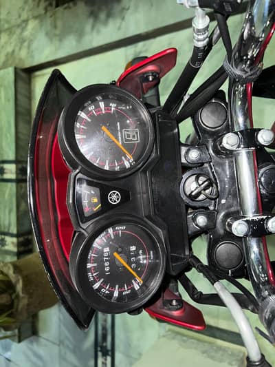 YBR 125 brand new condition
