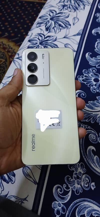 RealMe c75