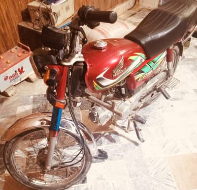 HONDA CD70 MODEL 2022