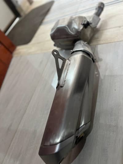 BENELLI 302r Original stock Exhaust cat Silencer