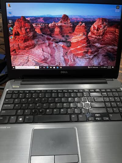 Dell Latitude 3540 With AMD Radeon