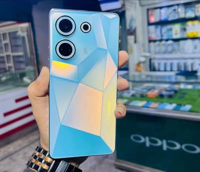 techno common 20 8 GB Ram 256gb my WhatsApp number 03193220605