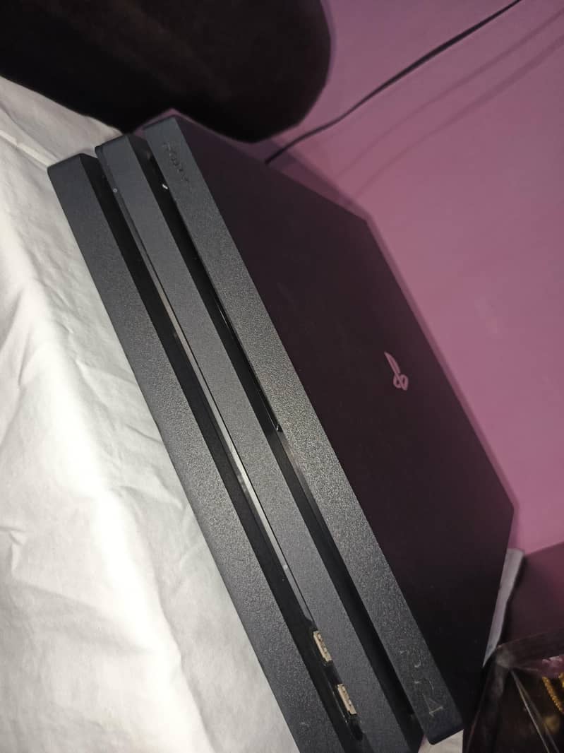 PS4 pro jailbreak 1TB 12