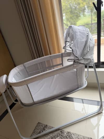 Baby Cot (mastela) almost new