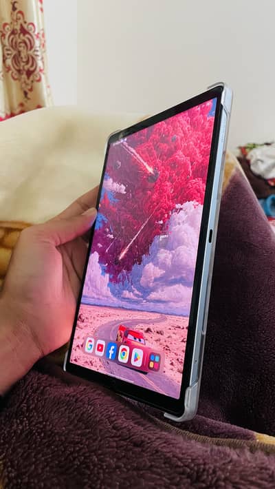 Lenovo LEGION TAB 12 GB Ram 256 Gb memory