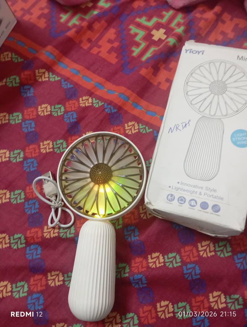 Mini fan 0