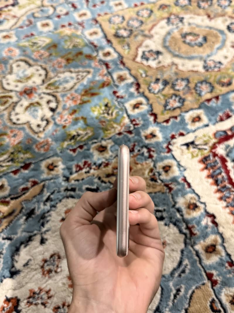 iPhone 8plus  approved 5