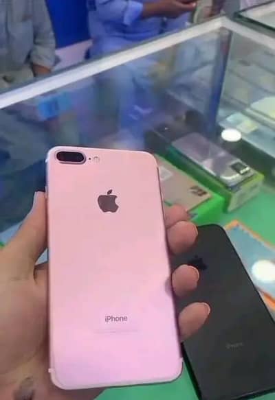 iPhone 7 plus 128GB only WhatsApp number 03274272410