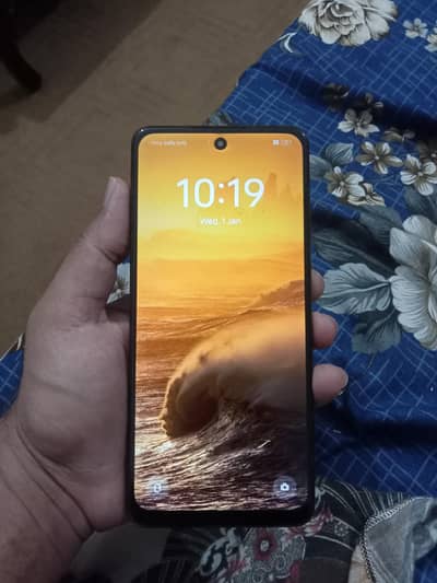 OPPO A3x 4+1gb 64 gb just mobile or charge hy