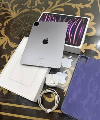 Apple iPad 11inch (m4) WiFi 256GB deliver ho jaega