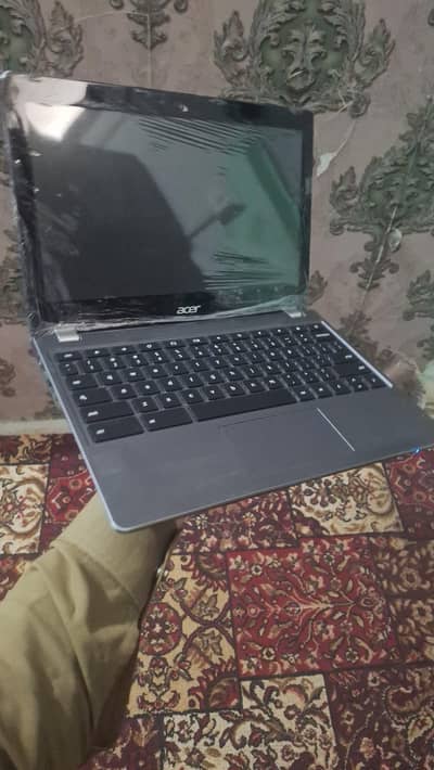Acer c740