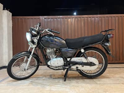 Suzuki GS 150