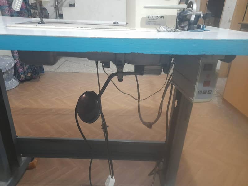 sewing machine 6