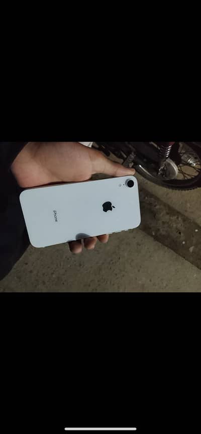 iphone XR 64 gb mdm, all ok read discription