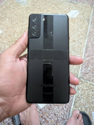 samsung s21 plus 8,128