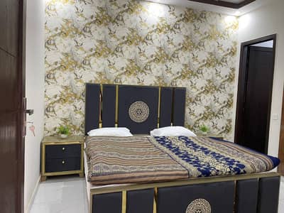 Sadat Town Near DHA Phase 5 Fully Furnished Room for Rent Location: Sadat Town (Near DHA Phase 5) Demand: PKR 45,000/- per month Portion: Lower Portion (Room Only) Size: 3.5 Marla House