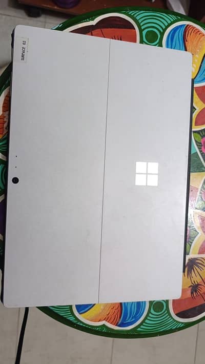 Microsoft surface pro 4 i5 6th gen