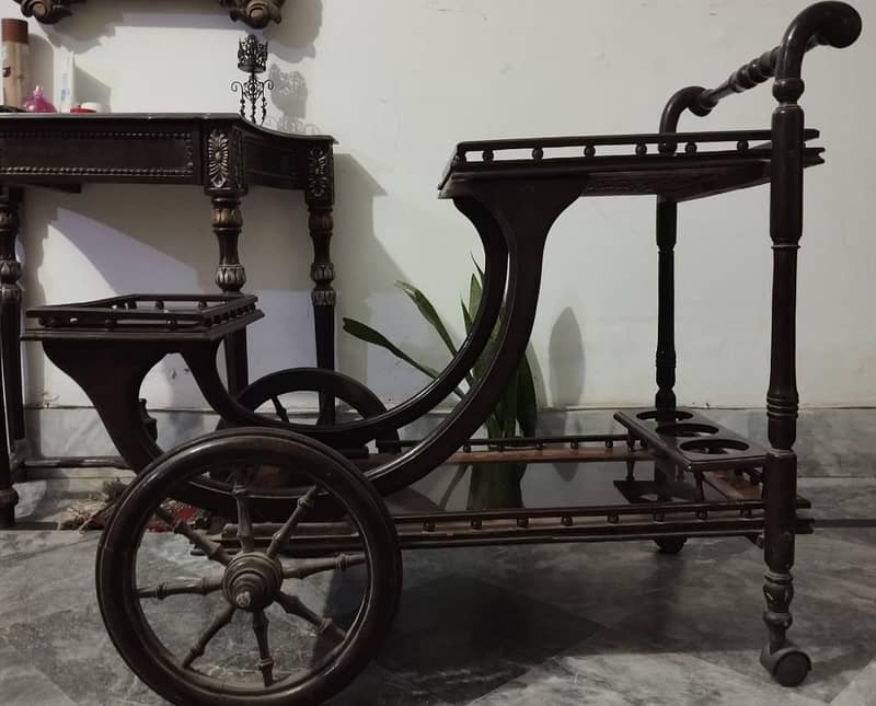 chinioti  Serving tea Trolley 1