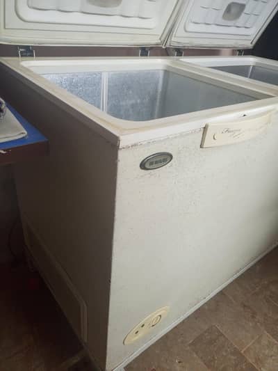 waves freezer double door  running condehn