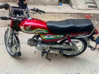 Honda CD 70 model 2023 only WhatsApp 03=40=59=48=7=32