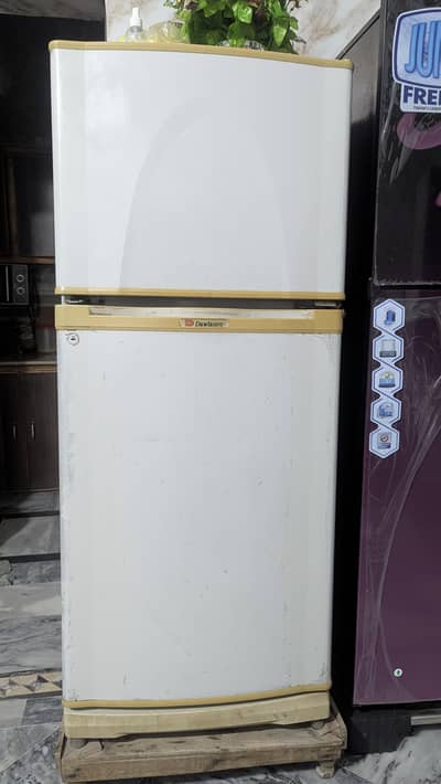 Dawnlance Fridge, Refrigerator In working condition