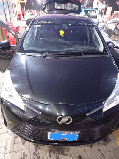 Toyota Vitz smile eddition 1.0 2019. perl black