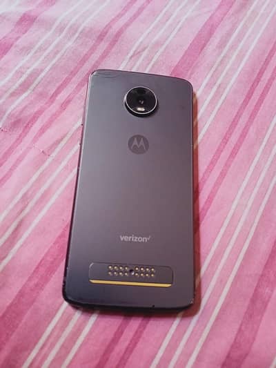 Moto Z4 4/128 PTA Approved
