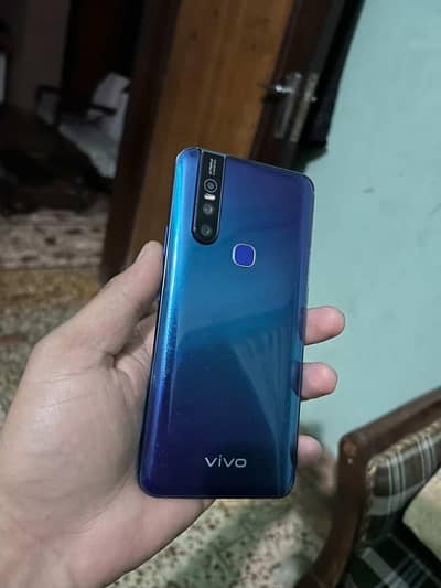 vivo v15