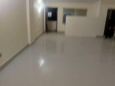 Office for rent 1280 sq feet badar commercial dha phase 5 Karachi
