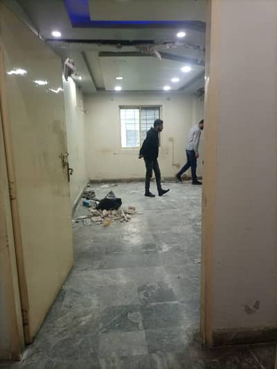 4 Marla Corner Building 2nd Floor Hall for Rent Demand: PKR 65,000/- per month Floor: 2nd Floor Type: Commercial Hall Distance from Airport: Approx. 3 KM