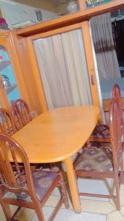 6 seater table with 5 chairs