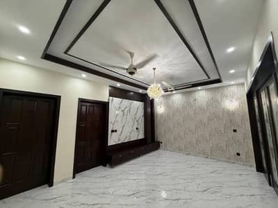 5 Bed House For Rent