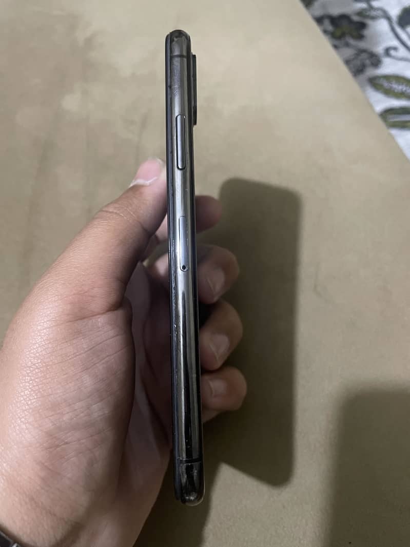 Iphone Xs 2