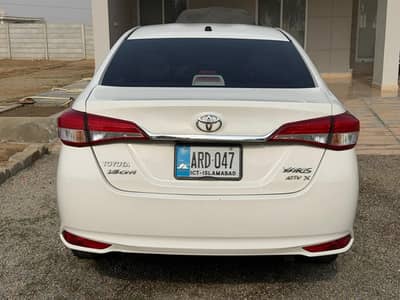 Toyota Yaris CVT 1.5 ATIV