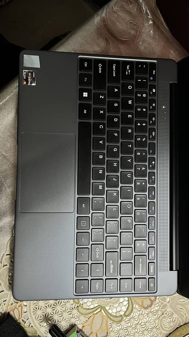 MECHREVO R14P - AMD Ryzen 5 7430U (6-Core) - Laptops - 1111881157