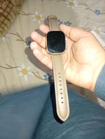 smart watch 1 ya 2 Baar use Kari hai bas