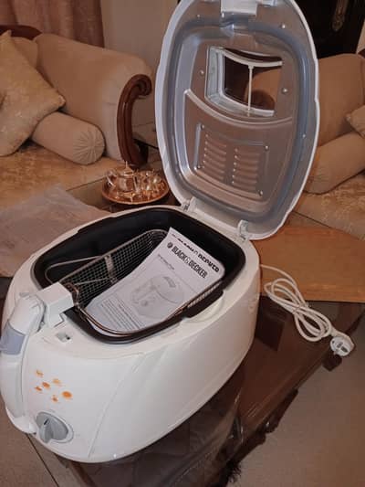 DEEP FRYER BLACK & DECKER MADE IN ENGLAND