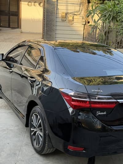 Toyota Corolla Altis Grande 1.8