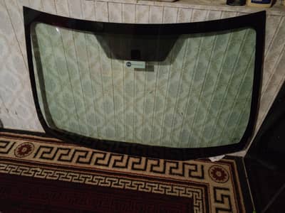 Toyota Yaris screen (Minor damage)