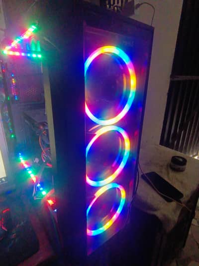 Gaming Pc urgent sale krna hy Har game chly gi 8Gb graphics card Rx590