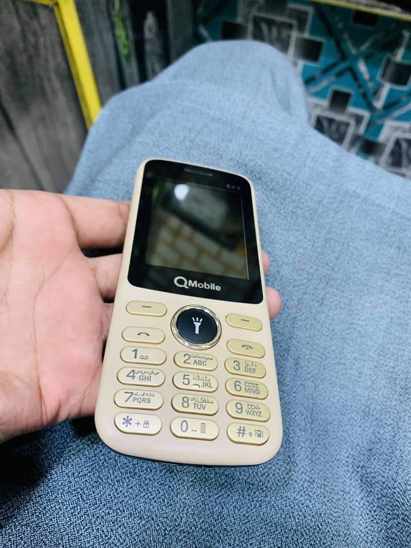 Qmobile E4X PTA 0