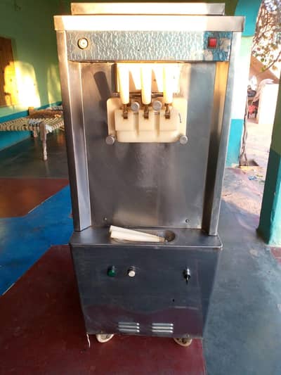 ice cream making machine