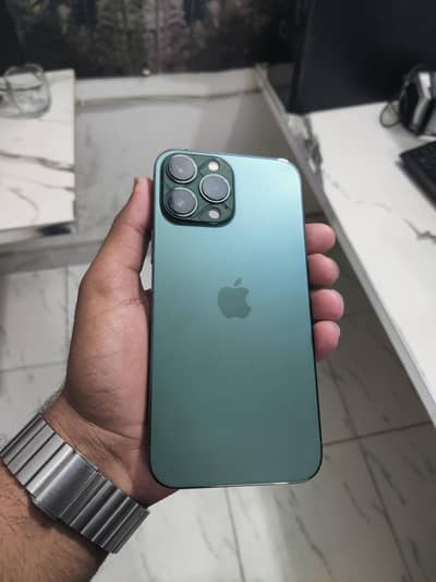 13 pro max non PTA 256  with Box
