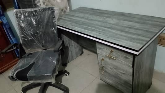 Office Chair and table