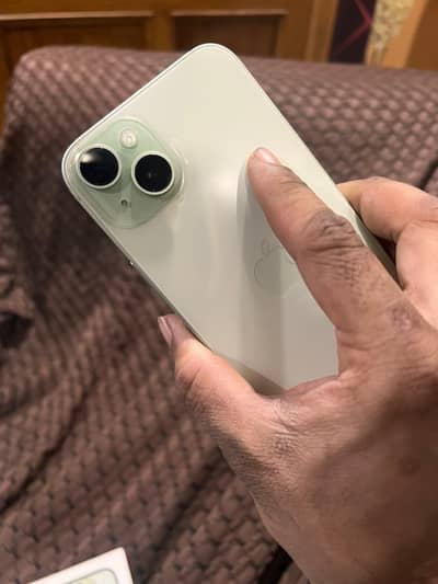 iPhone 15 plus with box 10/10