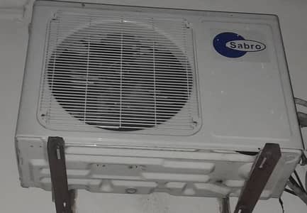 SABRO SPLIT AC 1.5 TON FOR SALE